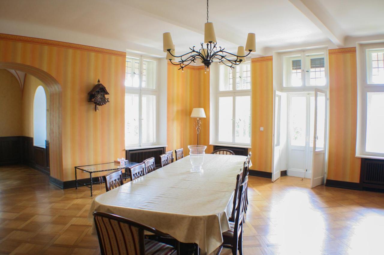 Vila Saar Castle - Cozy Mansion Near Vineyard Serrig Exteriér fotografie